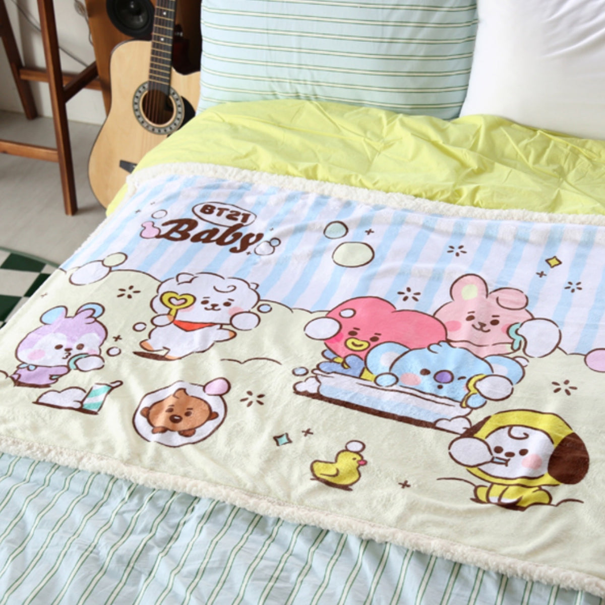 WAVESTEE™ BT21 Cartoon Fleece Blanket