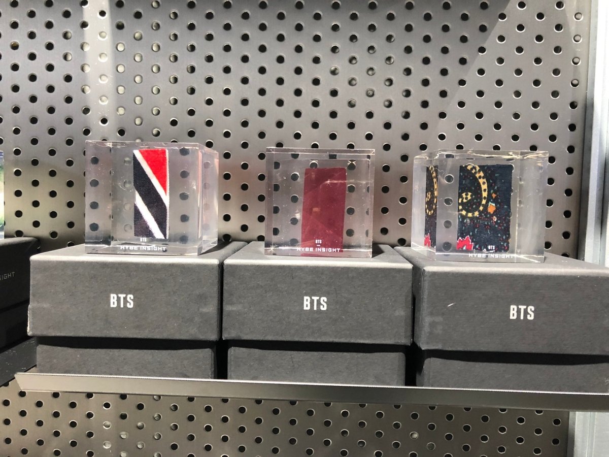 HYBE INSIGHT UPCYCLING CUBE Made From Your Artist's Clothes