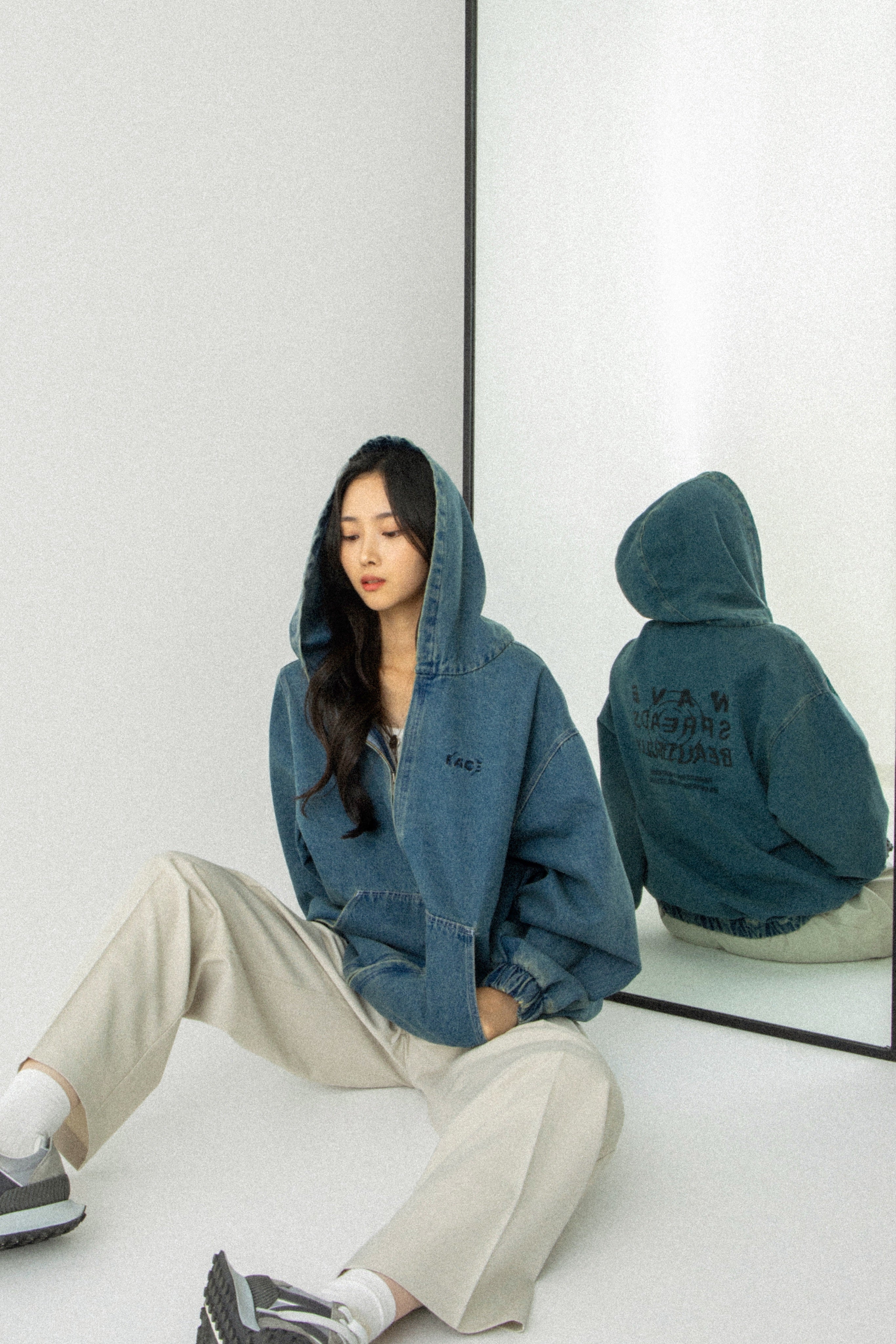 BTS ジミン デニム ジップアップフーディ‘The Truth Untold’ BTS JIMIN - THE TRUTH UNTOLD Exhibition Official MD – K-STAR