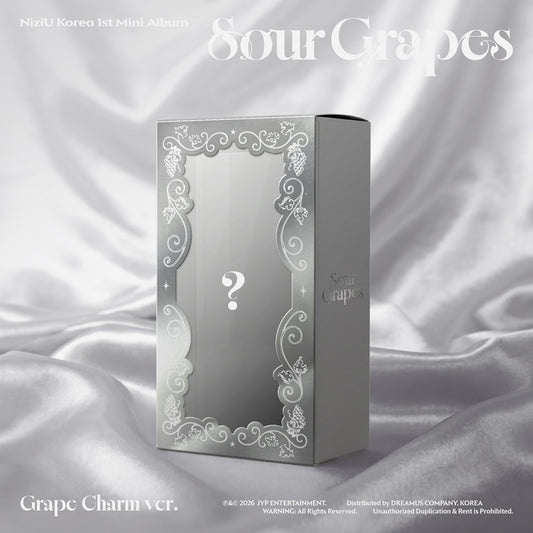 NiZiU - SOUR GRAPES 1st Mini Album GRAPE CHARM Ver