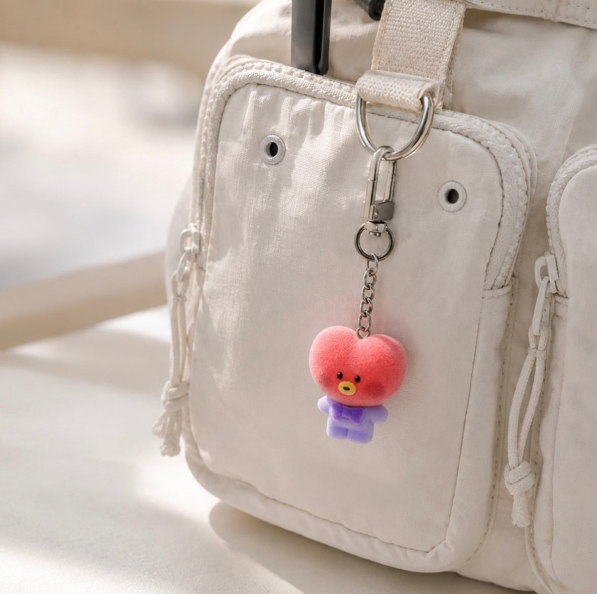 BT21 Official BOW TIE Figure Keyring