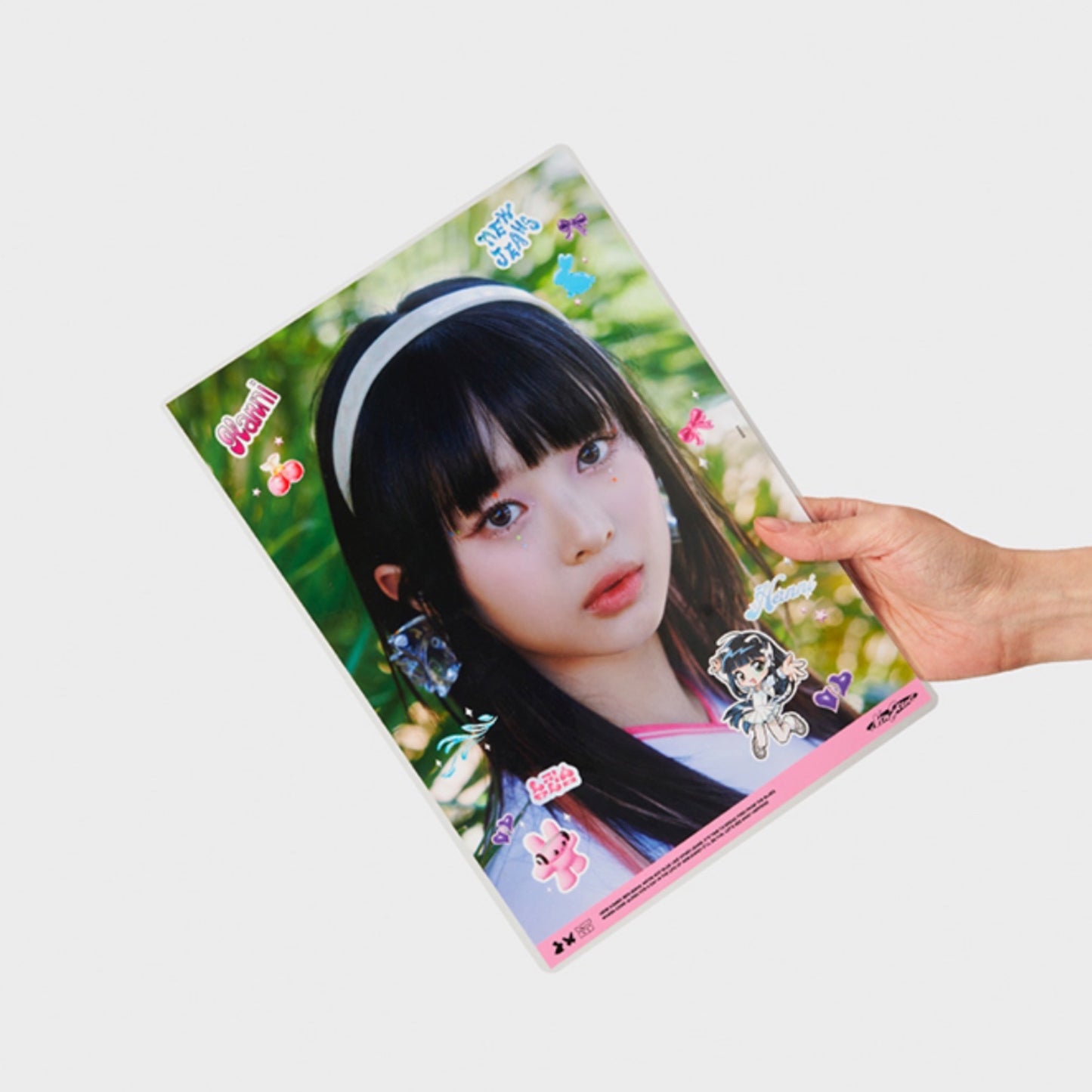 NewJeans Get Up Official Note Board