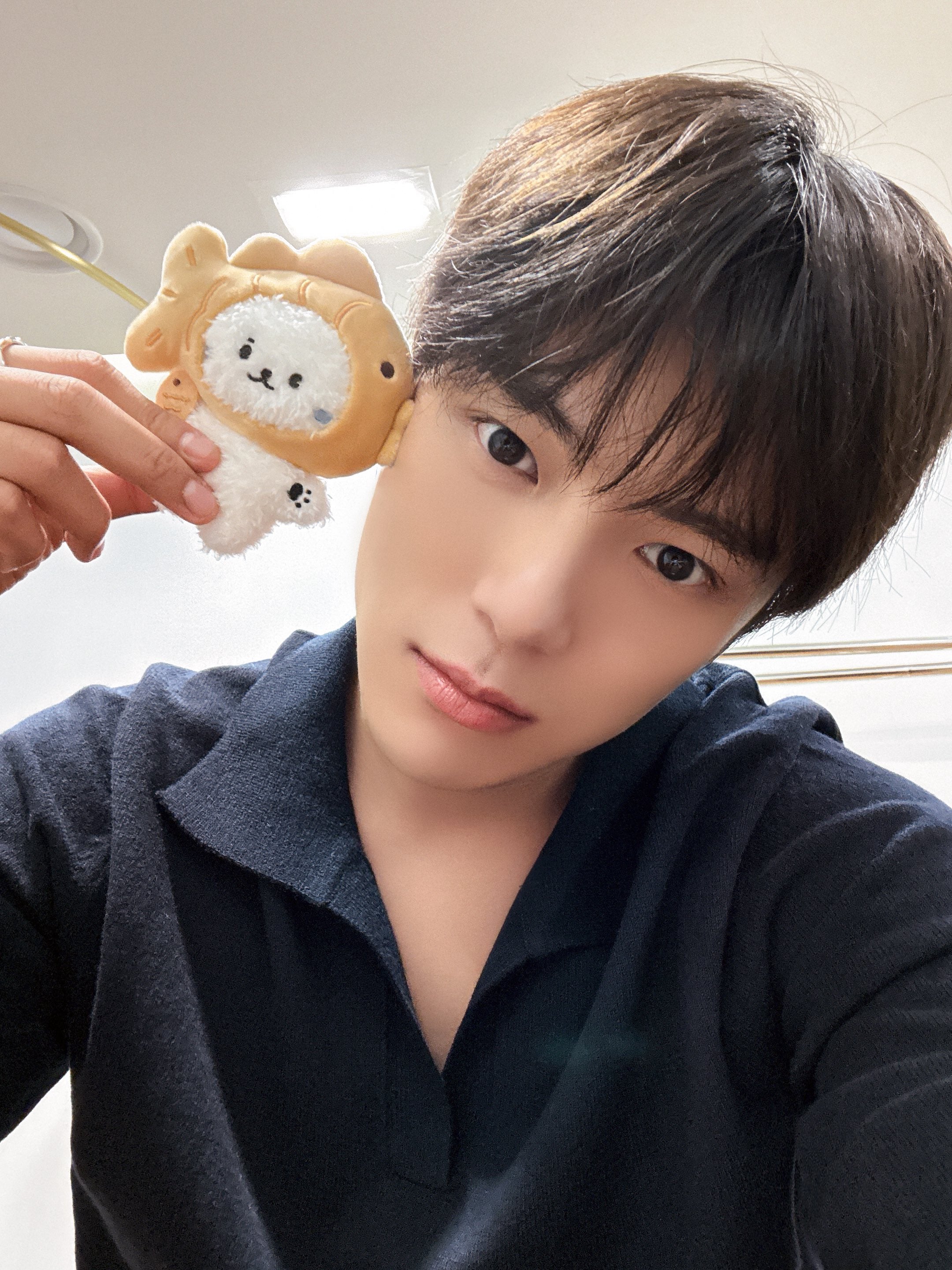 MONSTA X MONMUNGCHI X Official Winter Edition MD – K-STAR
