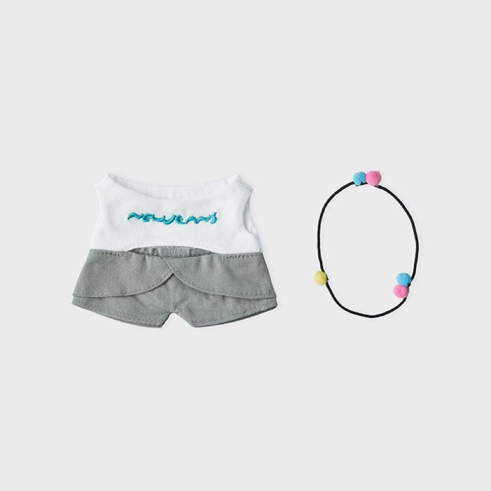 NewJeans Bunini Official Doll Closet