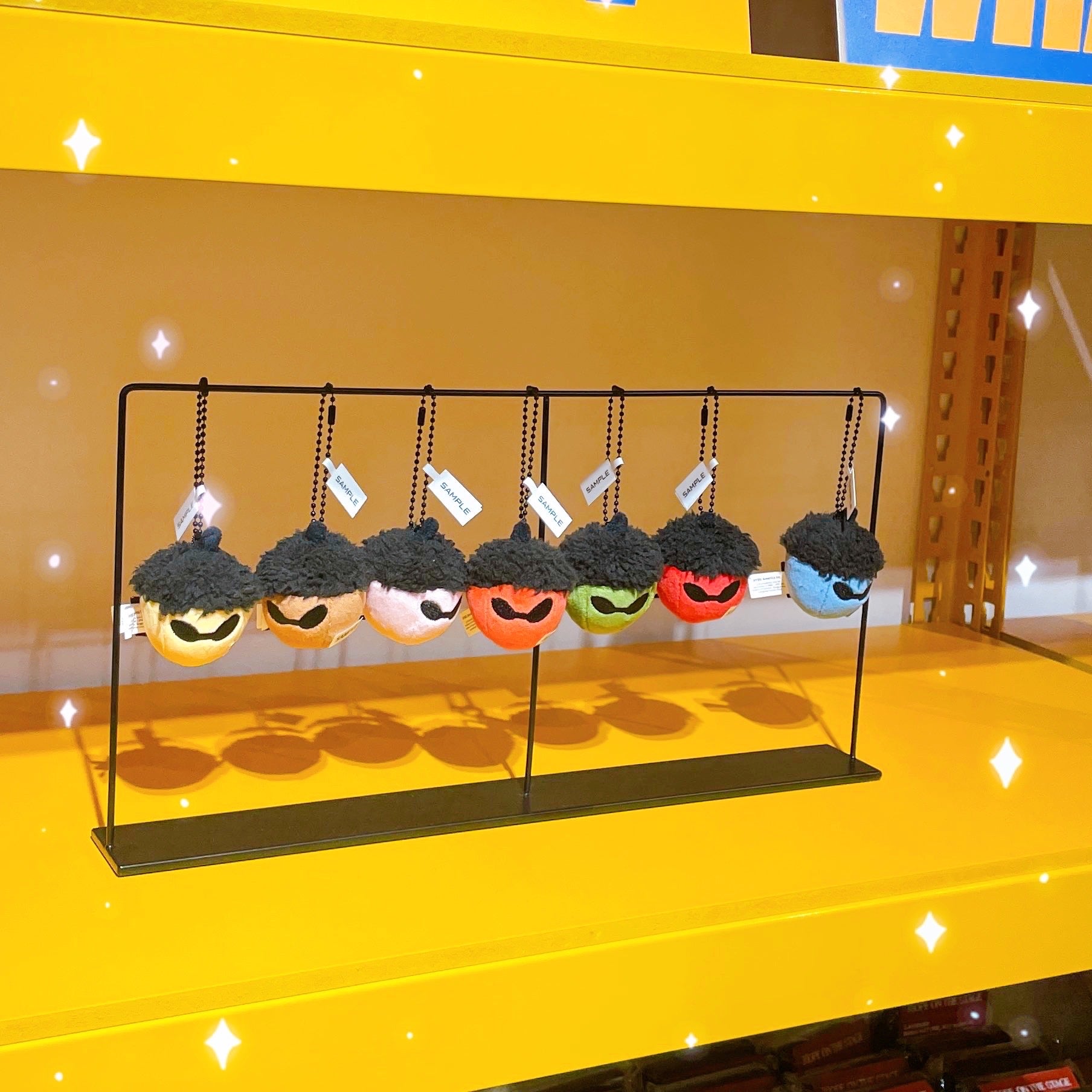 速くおよび自由な BTS J-HOPE Charm A-Corn Official WHAT? AND Exhibition アイドル