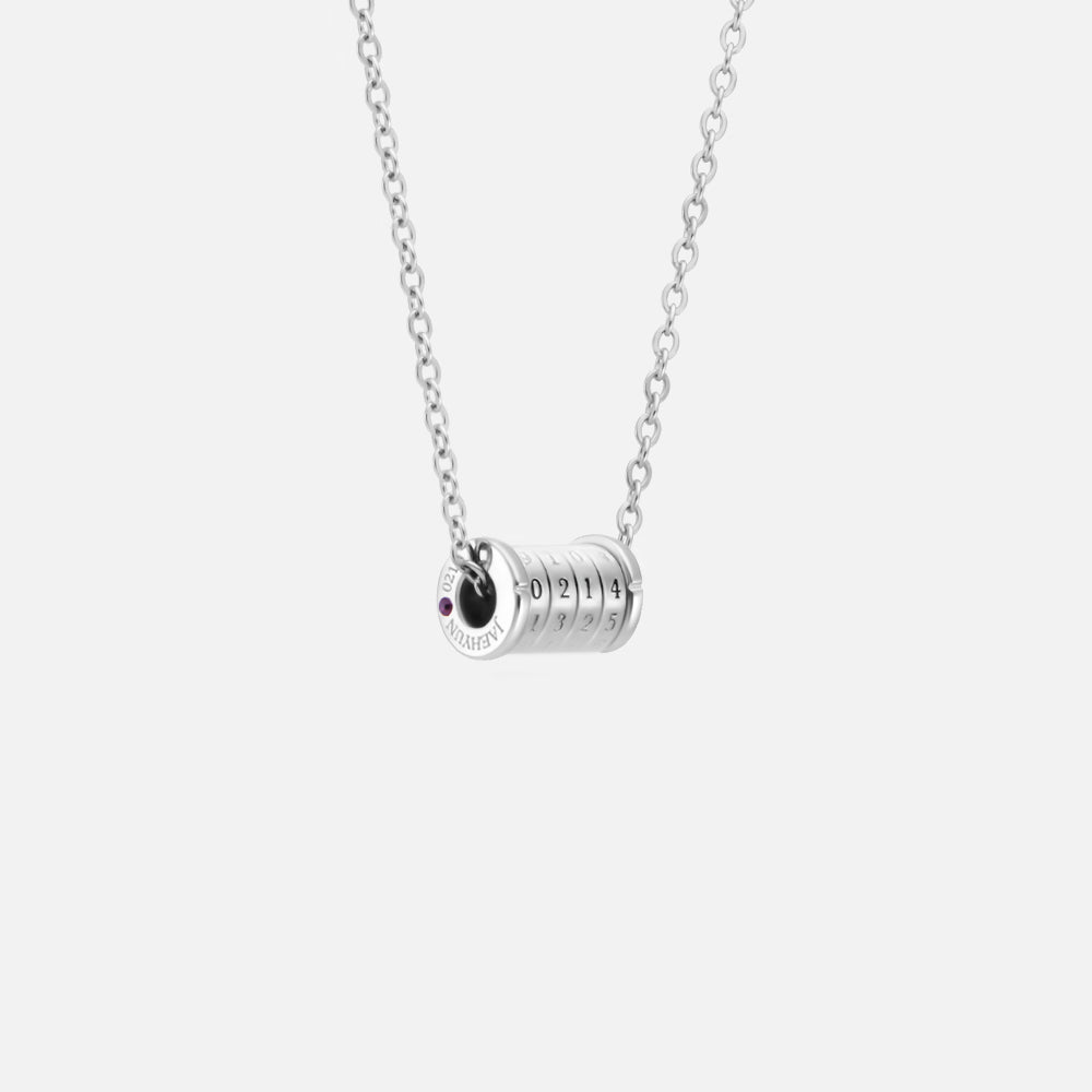 NCT JAEHYUN Official Artist Birthday Cake Holder and Necklace