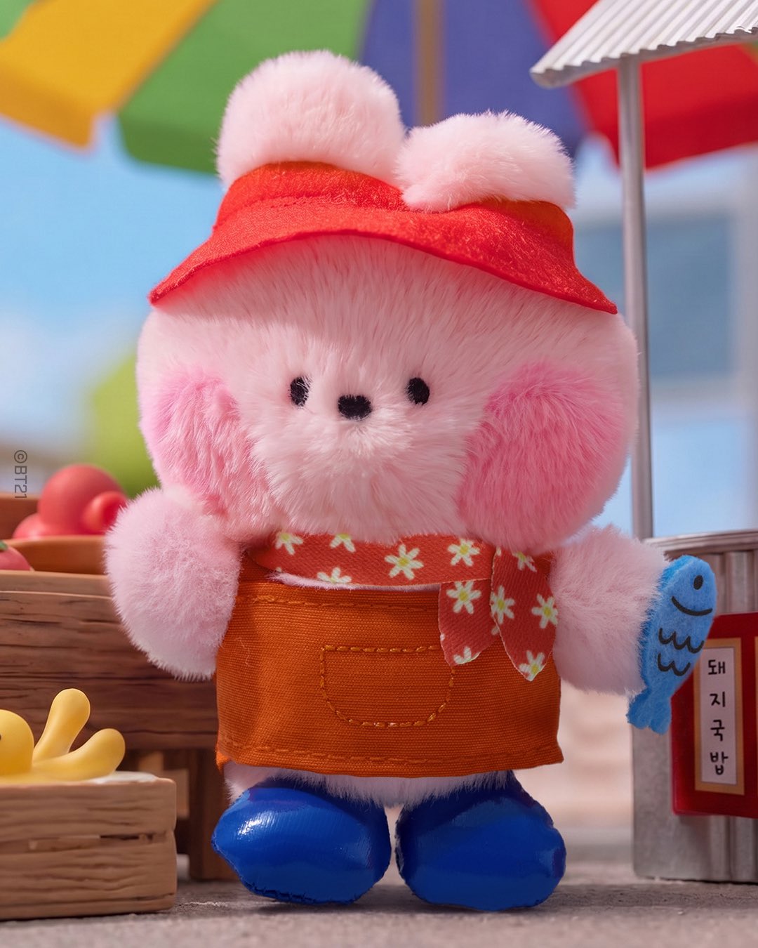 BT21 Official BUSAN JAGALCHI MARKET Plush Keyring – K-STAR
