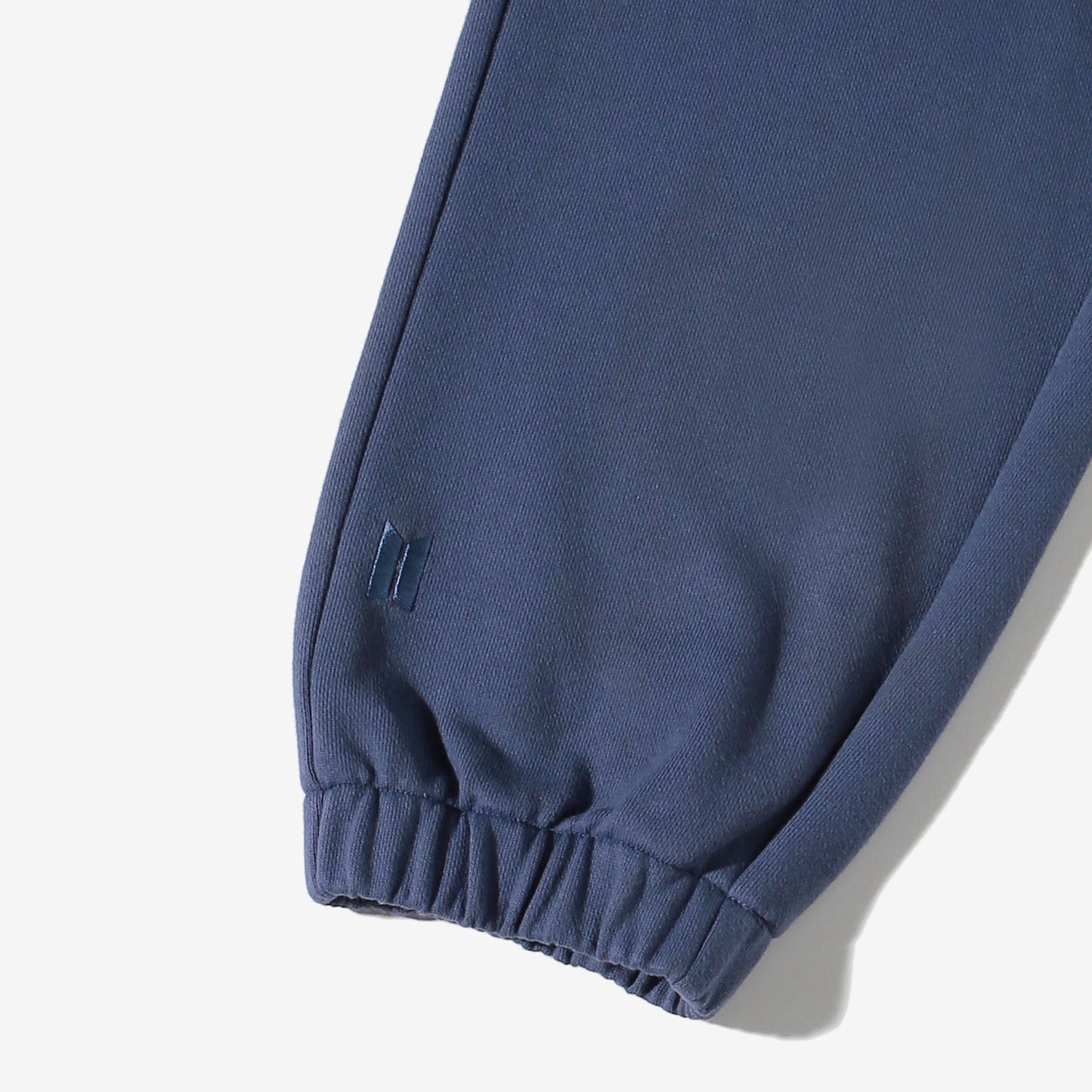 [FILA X BTS] NOW ON Collection - Sweatpants