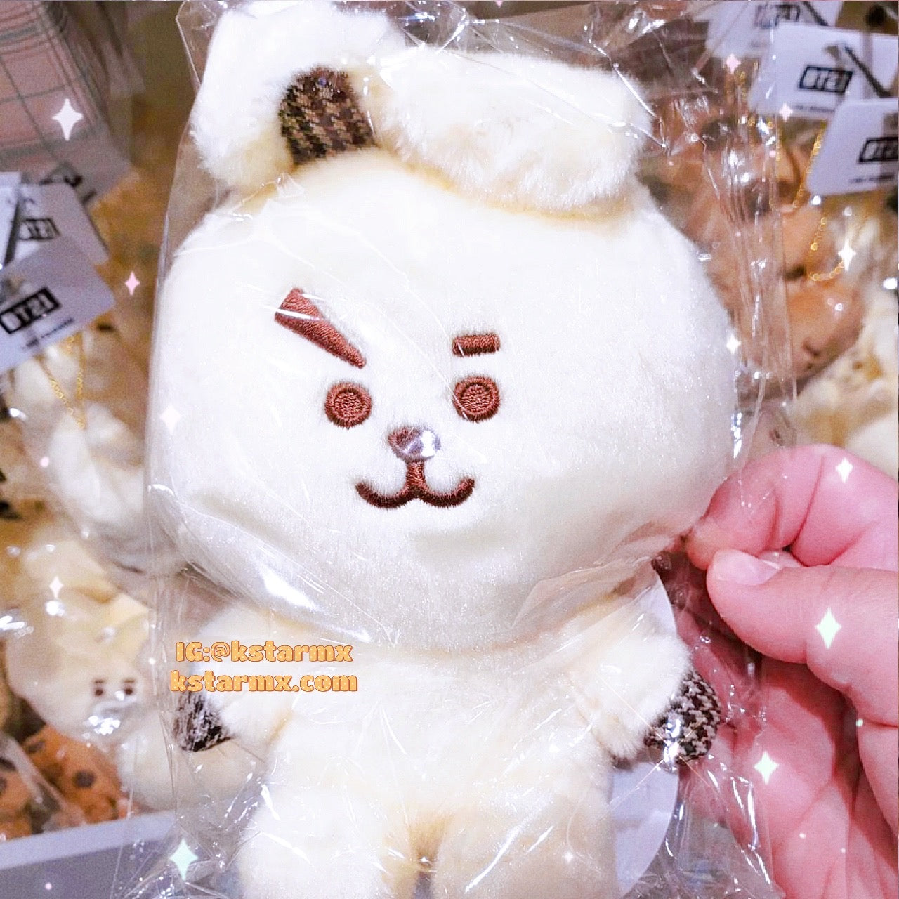 [BT21 JAPAN] BT21 Glen Check Sitting 20cm Mascot