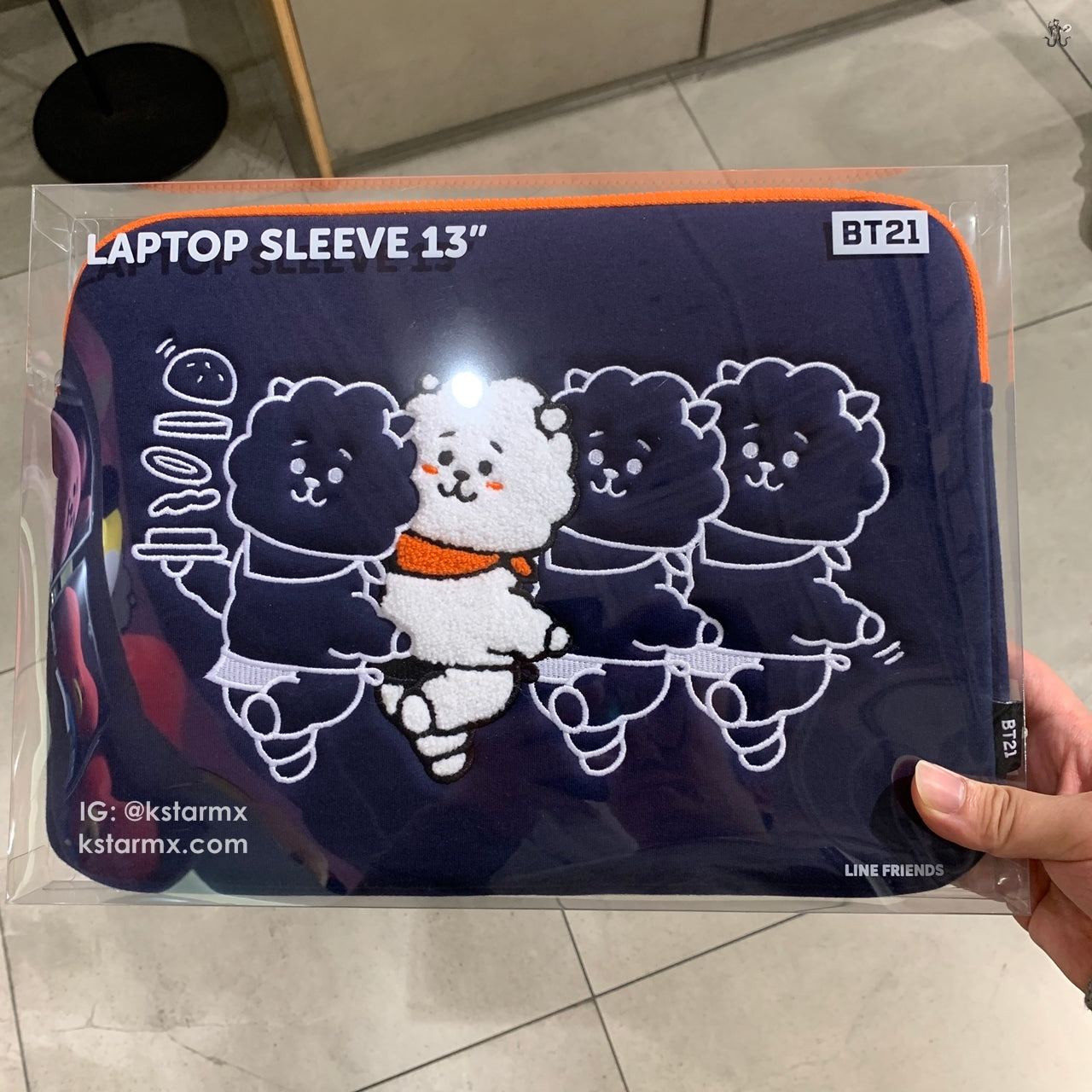 [LINE X BT21] Laptop Sleeve BITE Ver.