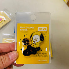[LINE X BT21] UNIVERSTAR BADGE