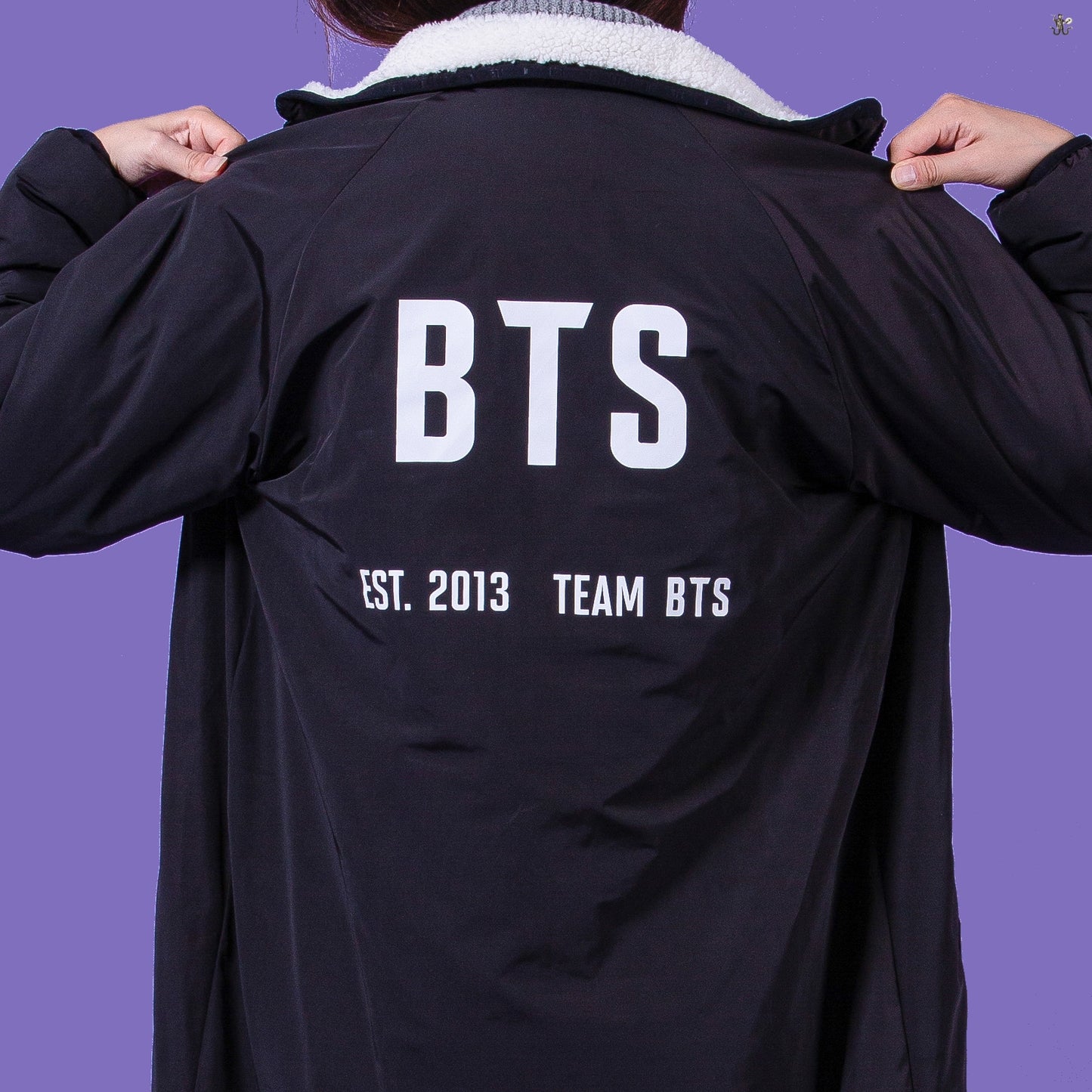 [BIG HIT] OFFICIAL HOUSE OF BTS SEOUL MD – Reversible Coat
