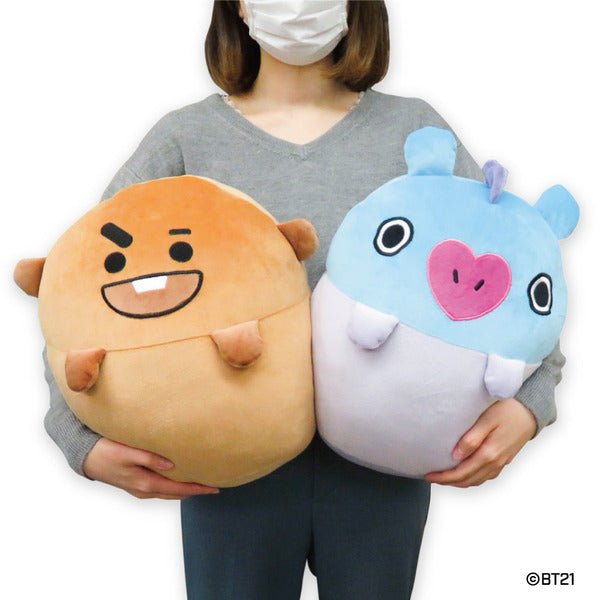 [BT21 JAPAN] Official BT21 Hug My Cushion 40cm - K-STAR