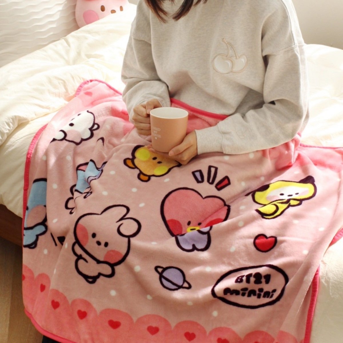 BT21 Minini Official Blanket 1200 x 800mm - K-STAR
