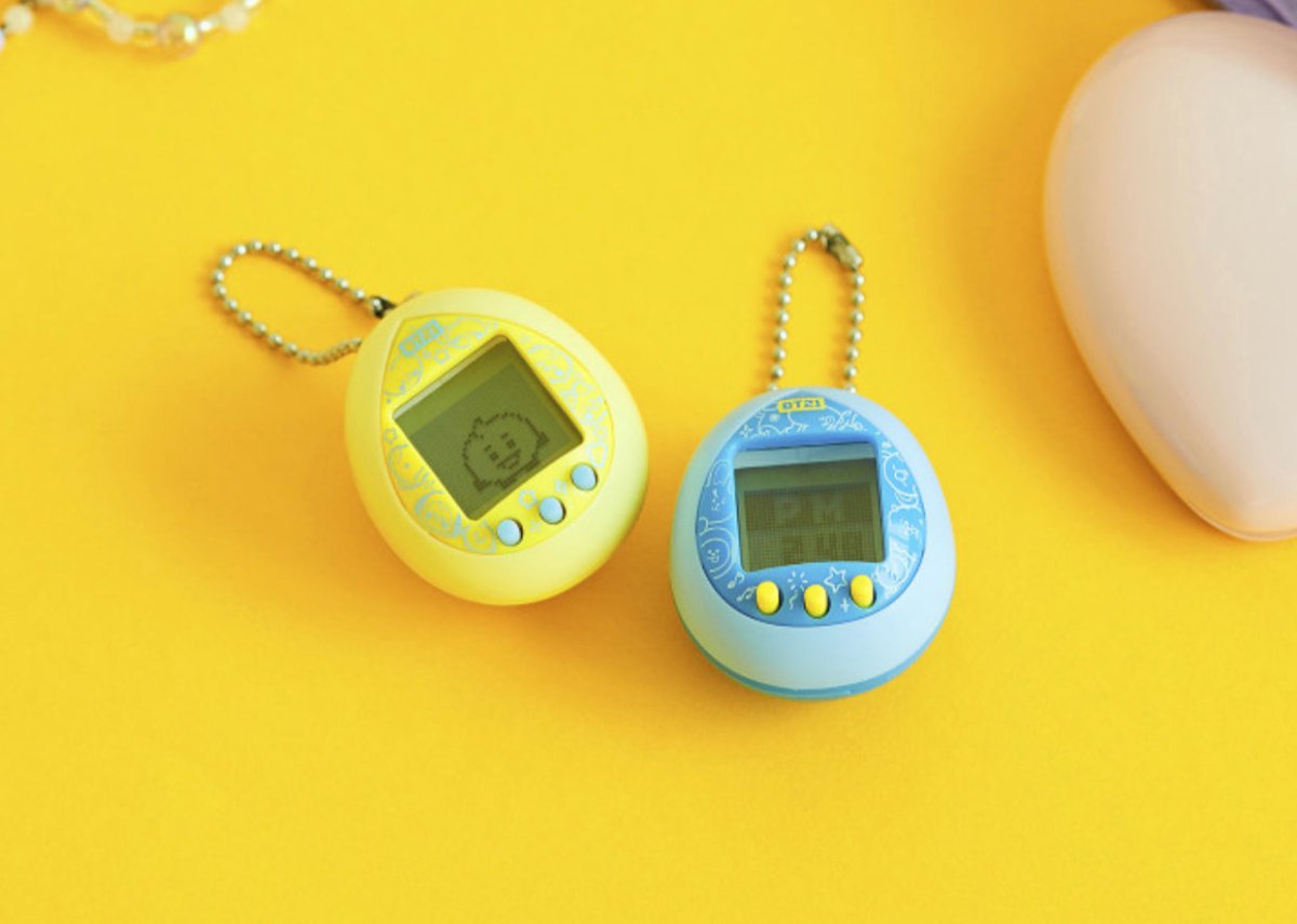 [BT21 x Bandai] Official BT21 Tamagotchi - K-STAR