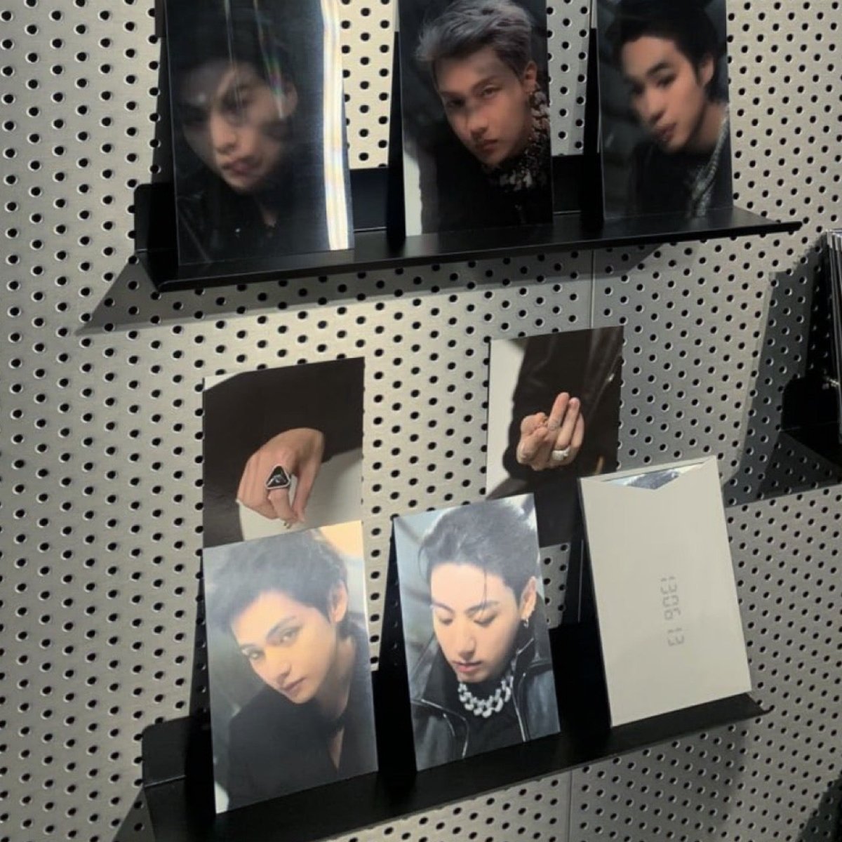 BTS - HYBE INSIGHT PROOF Exhibition Official MD - K-STAR
