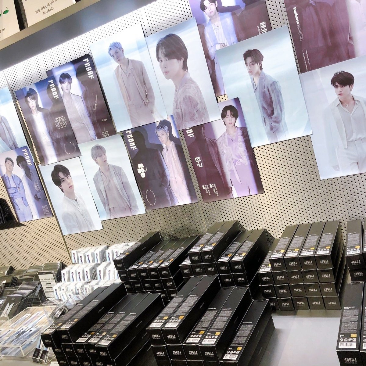 BTS - HYBE INSIGHT PROOF Exhibition Official MD - K-STAR