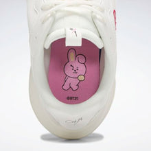 [REEBOK X BT21] Official Running Turbo Impulse Clean Sneakers (UNISEX)