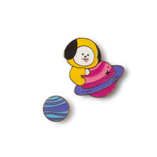 [LINE X BT21] Space Wappen Metal Badge (2ea)