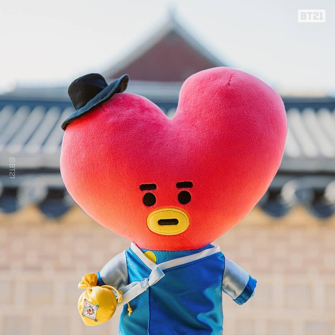 [LINE X BT21] Official Standing Doll HANBOK Version