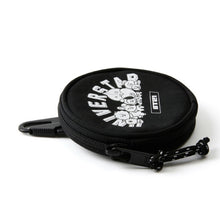 [LINE X BT21] Space Wappen Round Mini Pouch