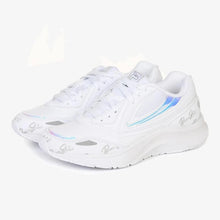 [FILA X BTS] Voyager Collection WAVELET OG SHINE Sneakers