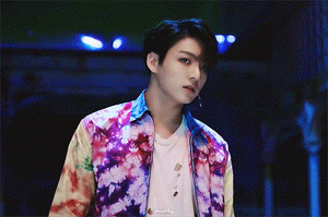 Jungkook fake 2025 love earrings