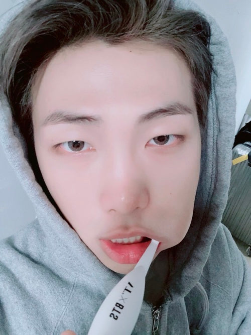 [VT Cosmetics x BTS] - Think Your Teeth Kit