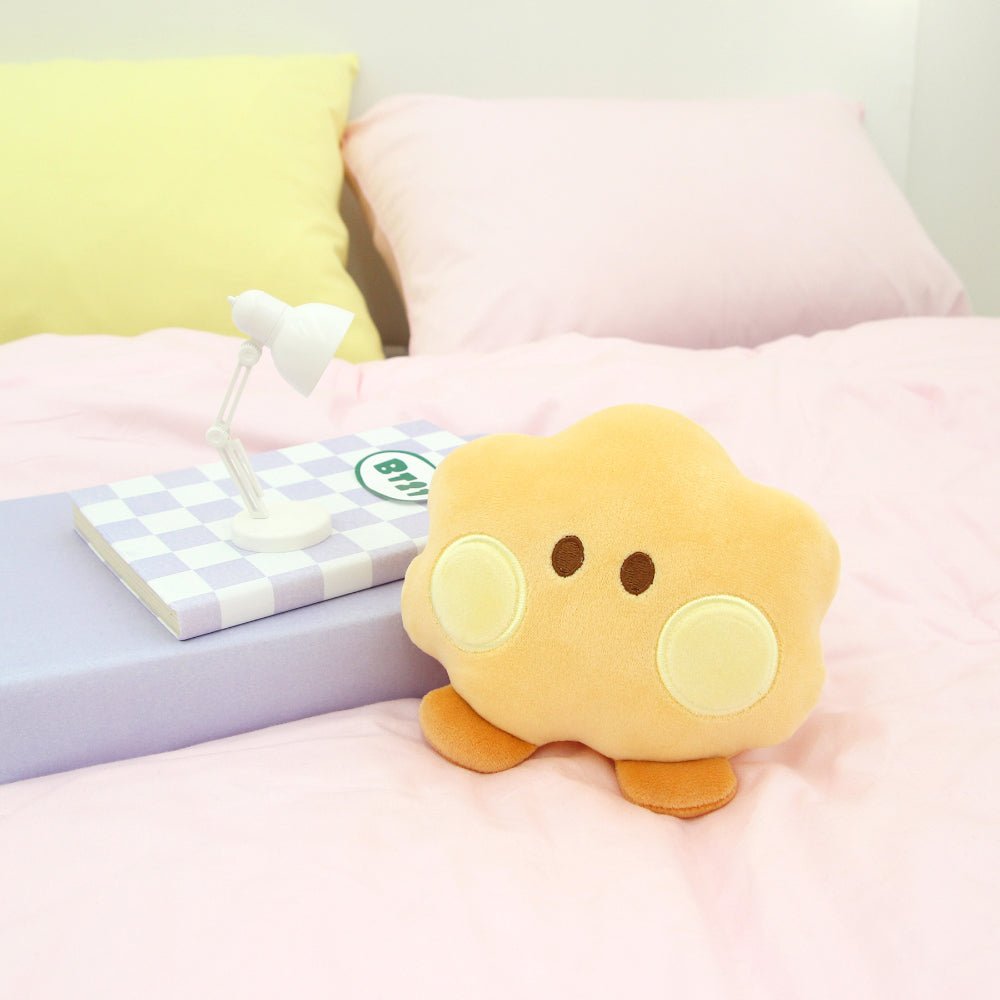 [LINE X BT21] BT21 Minini Soulmate Cushion - K-STAR