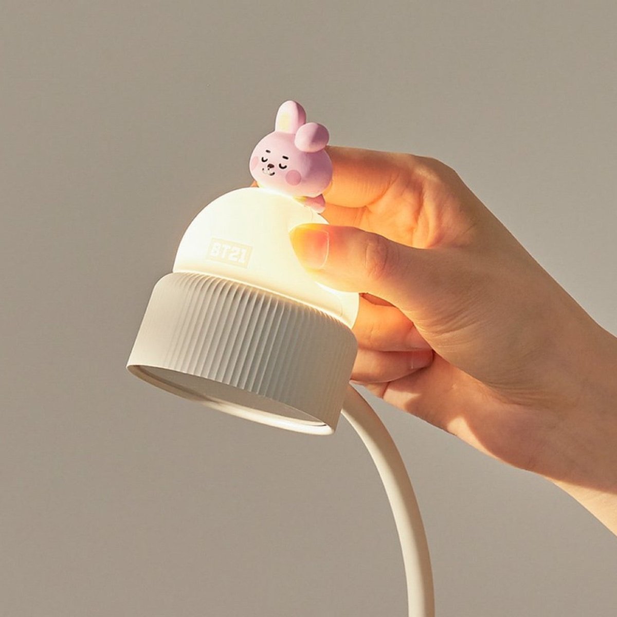 [LINE X BT21] Portable Mood Light (Free Express Shipping) - K-STAR