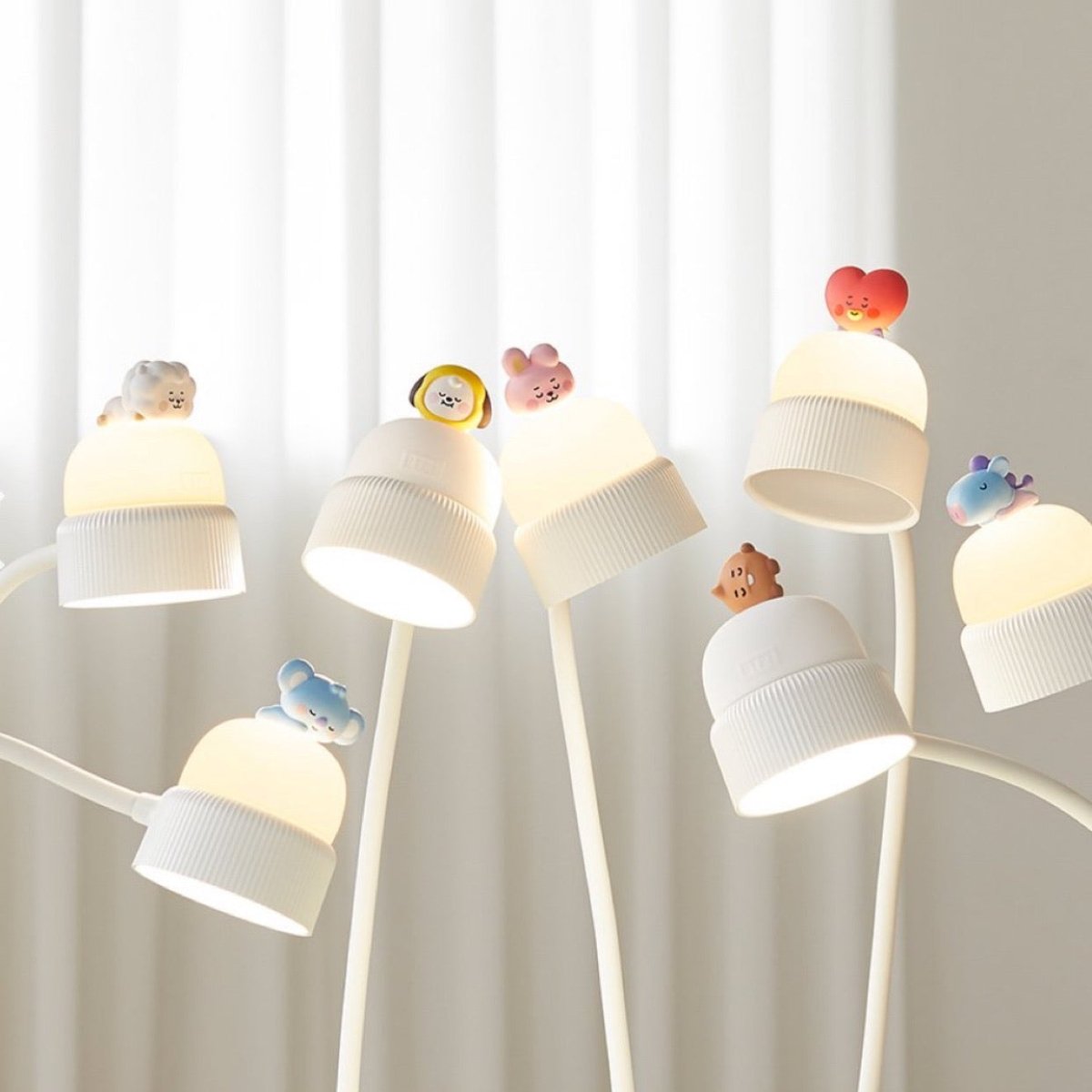[LINE X BT21] Portable Mood Light (Free Express Shipping) - K-STAR