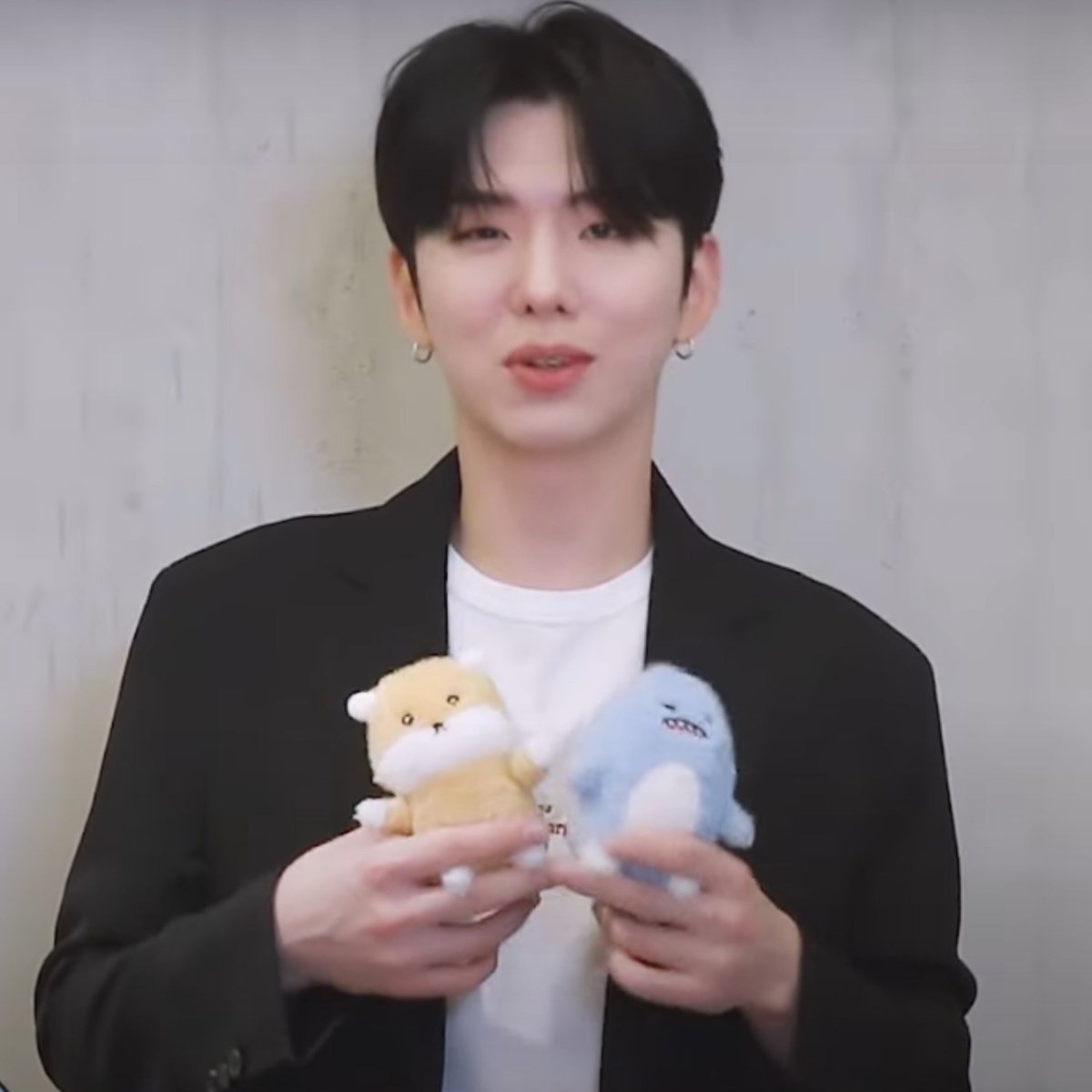 Monsta X KIHYUN - Hamsangyi & Hamsgyi Official MD - K-STAR