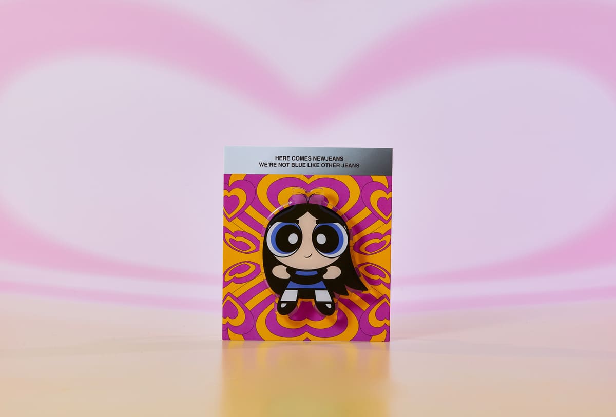 NEWJEANS x THE POWERPUFF GIRLS Official Acrylic Smart Tok - K-STAR