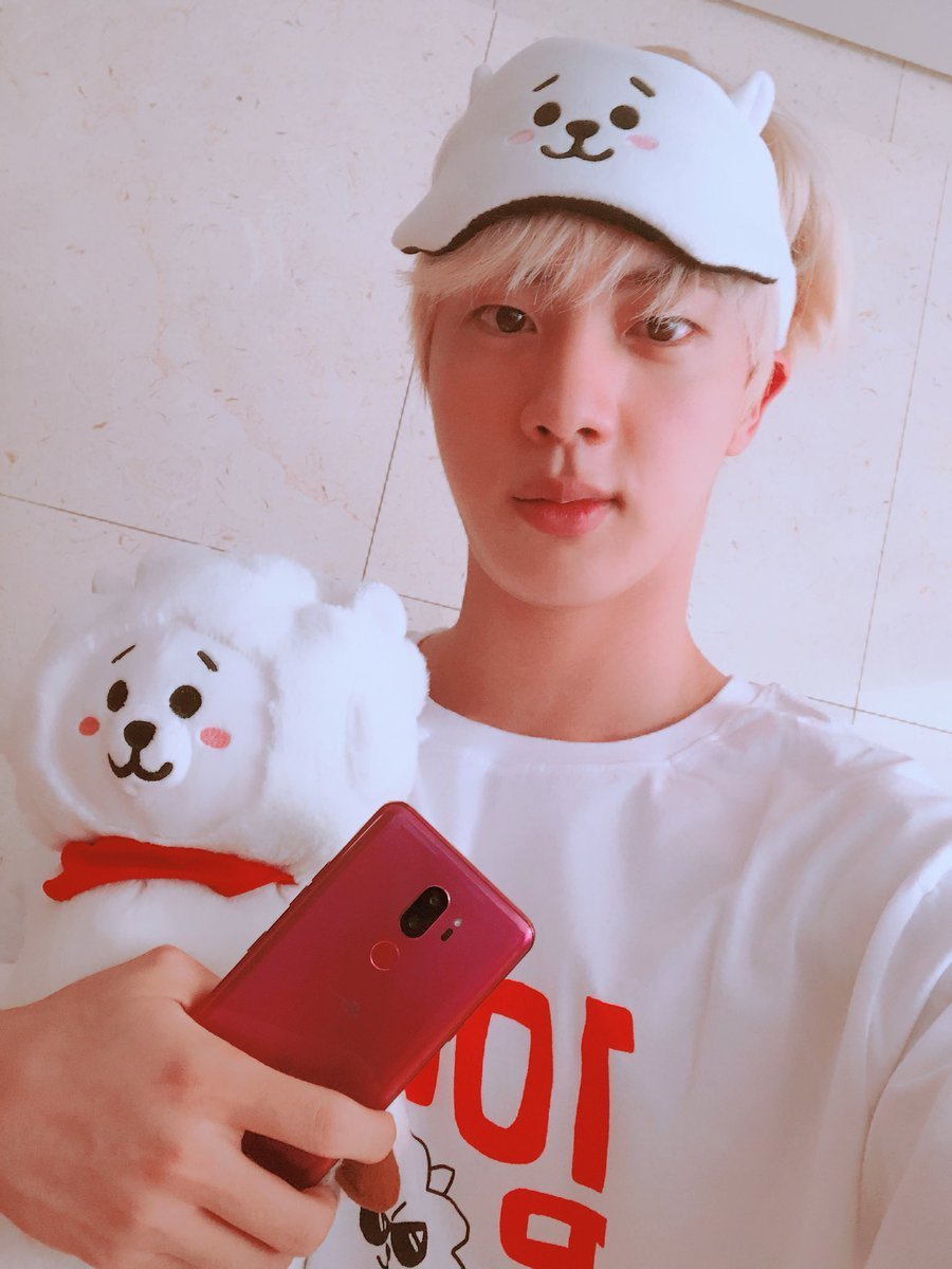 [LINE X BT21] 100% Pure Alpaca Official T-Shirt