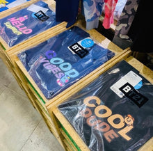 [LINE X BT21] Lettering T-Shirt