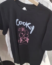 [LINE X BT21] Graphic T-Shirt