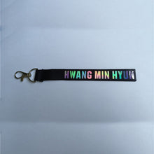 WANNA ONE All Members Holographic Keychain